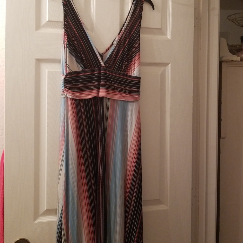 Body Central Maxi Dress (L)